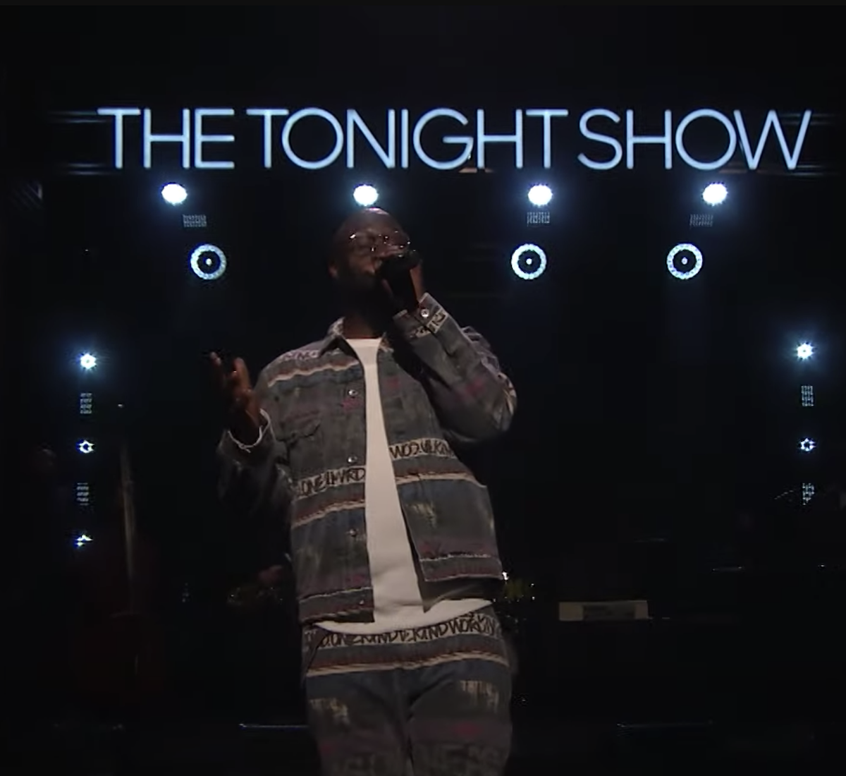 De La Soul's Performance On "Fallon" Had The Roots' Questlove "Crying Like A Baby"